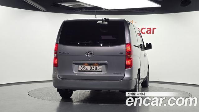 Hyundai Grand Starex Van 5-Seater Modern 2019 — фото 4