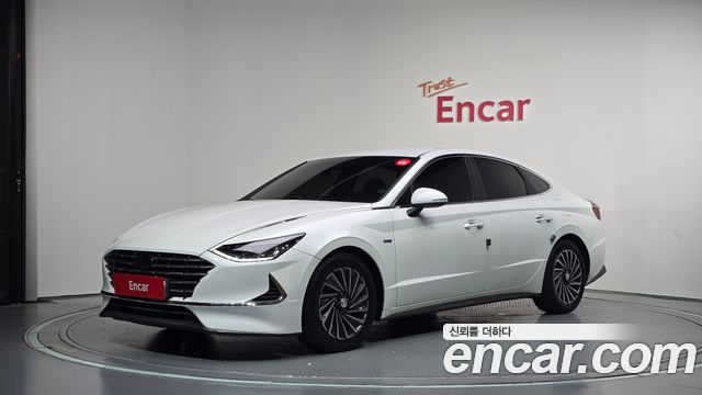 Hyundai Sonata Hybrid (DN8) Premium Family 2020 — фото 1