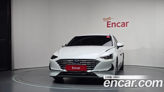 Hyundai Sonata Hybrid (DN8) Premium Family 2020 — фото 3