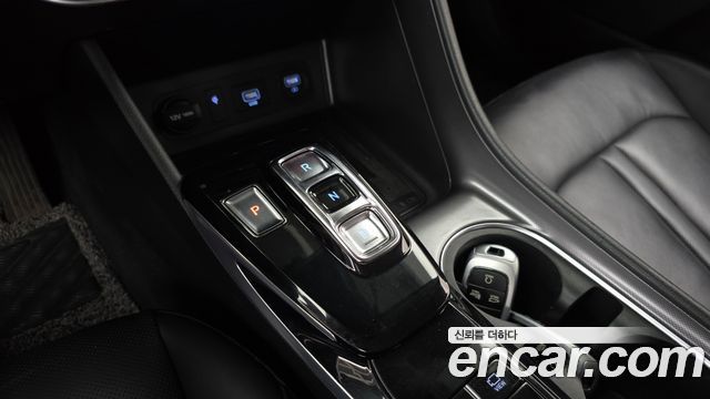 Hyundai Sonata Hybrid (DN8) Premium Family 2020 — фото 9