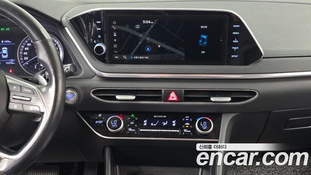 Hyundai Sonata Hybrid (DN8) Premium Family 2020 — фото 12