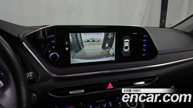 Hyundai Sonata Hybrid (DN8) Premium Family 2020 — фото 14