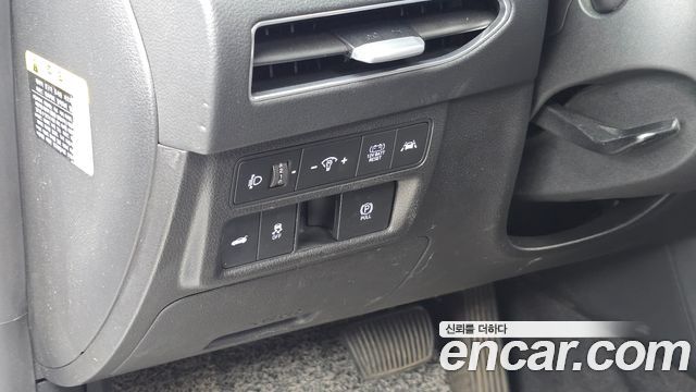 Hyundai Sonata Hybrid (DN8) Premium Family 2020 — фото 19