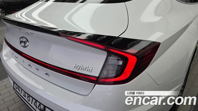 Hyundai Sonata Hybrid (DN8) Premium Family 2020 — фото 23