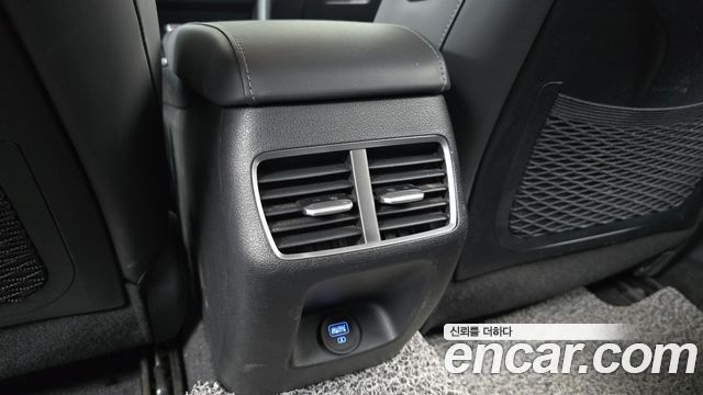Hyundai Sonata Hybrid (DN8) Premium Family 2020 — фото 31