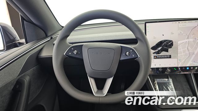 Tesla Model Y L Long Range AWD 2026 — фото 14
