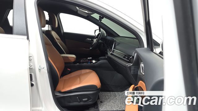 Kia Sportage (V) Gasoline 1.6 Turbo 2WD Signature 2024 — фото 11