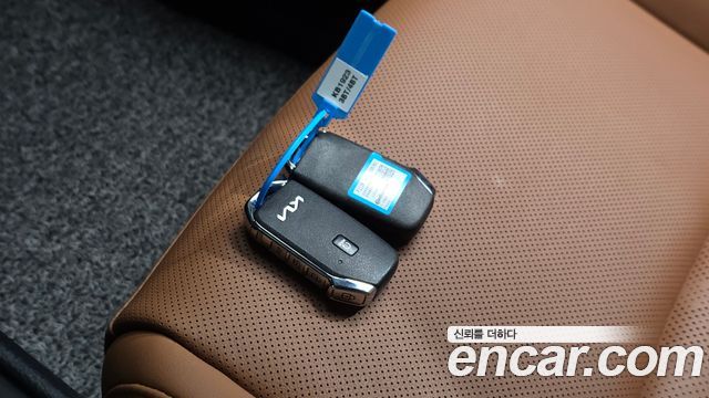 Kia Sportage (V) Gasoline 1.6 Turbo 2WD Signature 2024 — фото 32