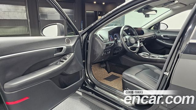 Hyundai Sonata (DN8) 2.0 Premium 2021 — фото 10