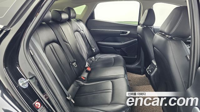 Hyundai Sonata (DN8) 2.0 Premium 2021 — фото 12