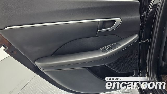 Hyundai Sonata (DN8) 2.0 Premium 2021 — фото 25