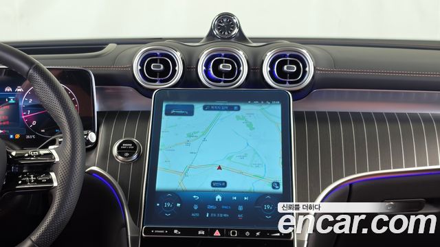 Mercedes-Benz GLC-Class (X254) GLC300 4MATIC AMG Line 2026 — фото 14