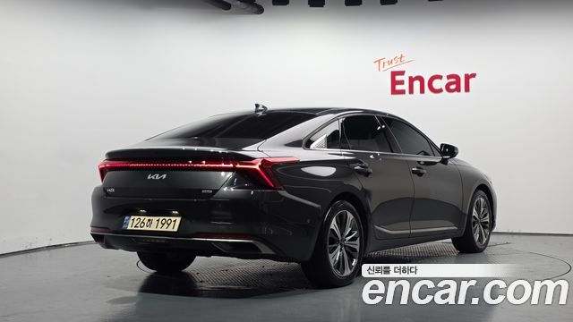 Kia K8 Hybrid Signature 2022 — фото 2