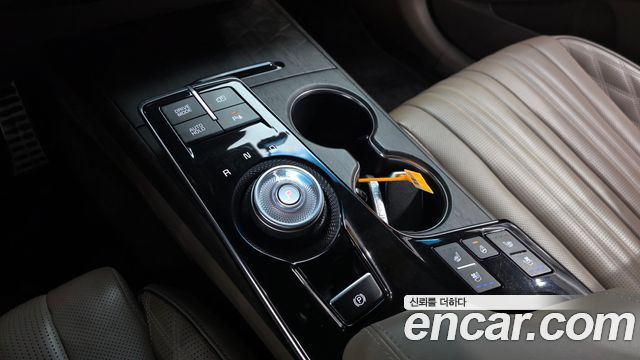 Kia K8 Hybrid Signature 2022 — фото 9