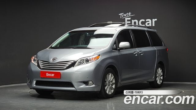 Toyota Sienna 3.5 AWD 2014 — фото 1