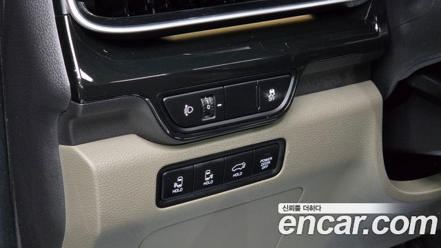 Kia Carnival (IV) HEV 9seater Gravity 2024 — фото 40
