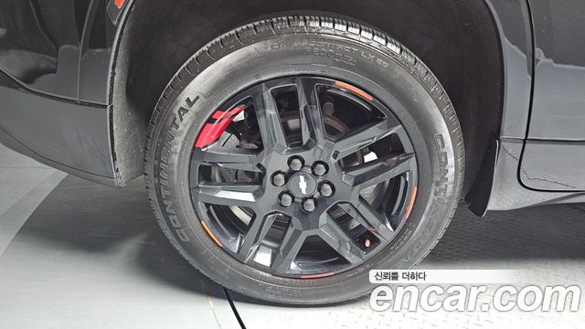 Chevrolet Traverse 3.6 AWD Redline 2020 — фото 5