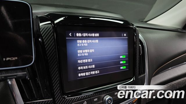 Chevrolet Traverse 3.6 AWD Redline 2020 — фото 16