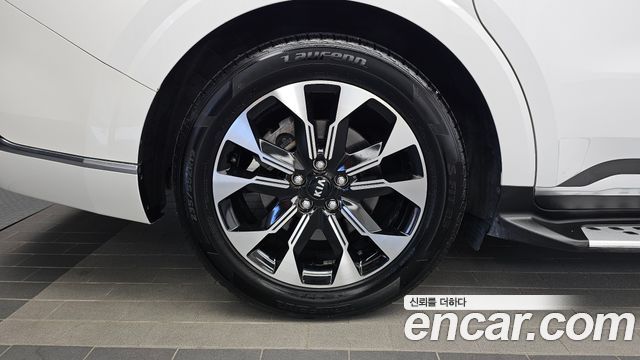Kia Carnival (IV) Gasoline 9-Seater Hi-Limousine Signature 2021 — фото 5