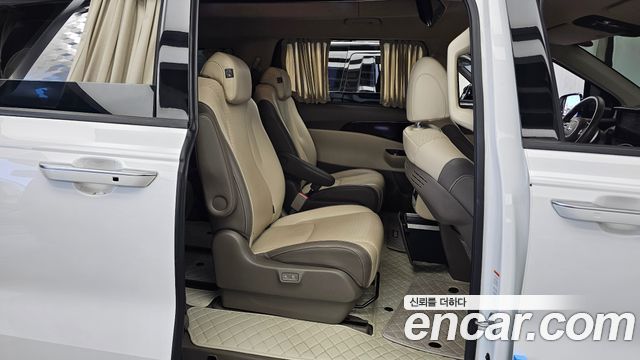 Kia Carnival (IV) Gasoline 9-Seater Hi-Limousine Signature 2021 — фото 11