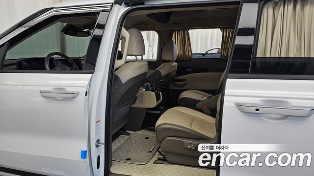 Kia Carnival (IV) Gasoline 9-Seater Hi-Limousine Signature 2021 — фото 12