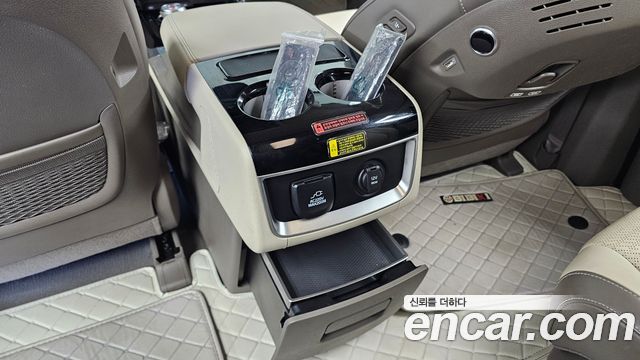 Kia Carnival (IV) Gasoline 9-Seater Hi-Limousine Signature 2021 — фото 31