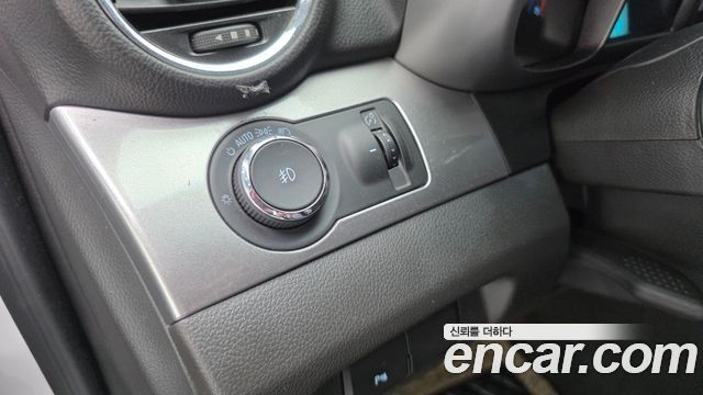 Chevrolet Orlando 2.0 Diesel LTZ Premium 2014 — фото 14