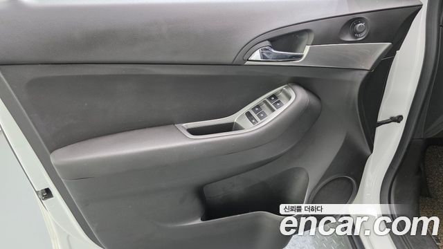 Chevrolet Orlando 2.0 Diesel LTZ Premium 2014 — фото 24
