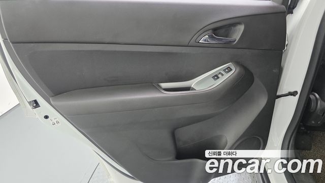 Chevrolet Orlando 2.0 Diesel LTZ Premium 2014 — фото 25