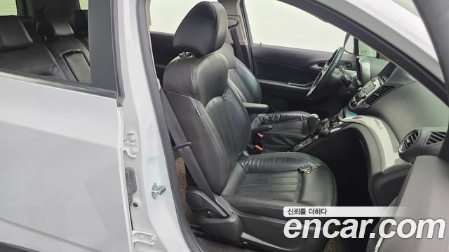 Chevrolet Orlando 2.0 Diesel LTZ Premium 2014 — фото 26