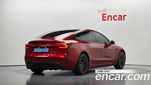 Tesla Model 3 Long Range AWD 2024 — фото 2