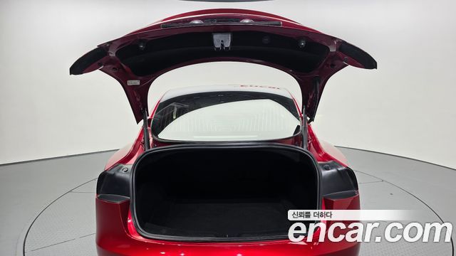 Tesla Model 3 Long Range AWD 2024 — фото 20