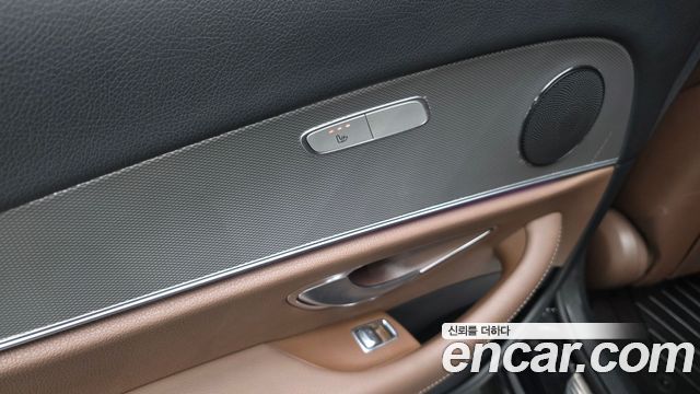 Mercedes-Benz E-Class (W213) E300 AMG Line 2017 — фото 40