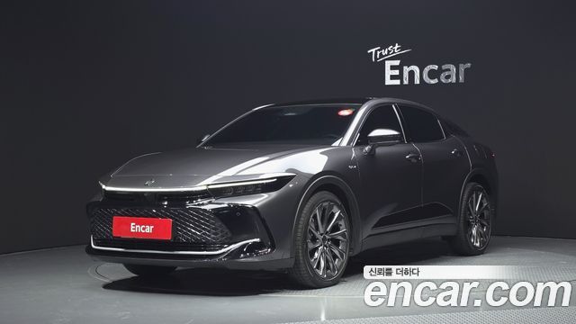 Toyota Crown Crossover 2.5 4WD Hybrid 2024 — фото 1