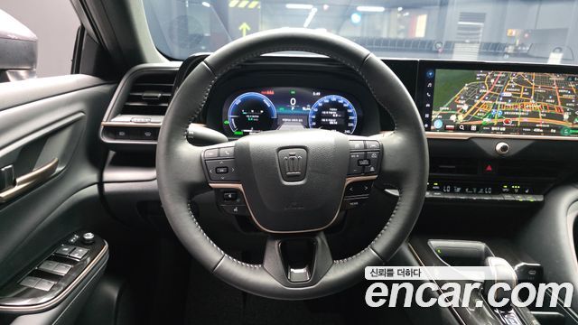 Toyota Crown Crossover 2.5 4WD Hybrid 2024 — фото 13