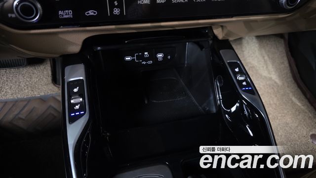 Kia Sorento (IV) Gasoline 2.5T 2WD Noblesse 2025 — фото 31