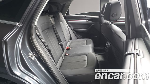 Audi Q5 (FY) 40 TDI Quattro Sportback 2023 — фото 11