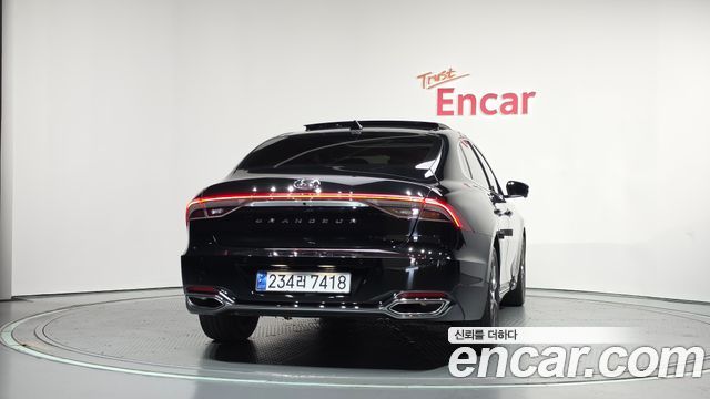 Hyundai Grandeur (IG) 2.5 Le Blanc 2023 — фото 4