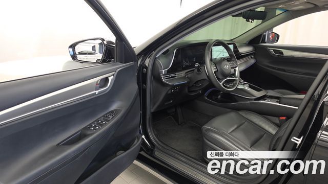 Hyundai Grandeur (IG) 2.5 Le Blanc 2023 — фото 10