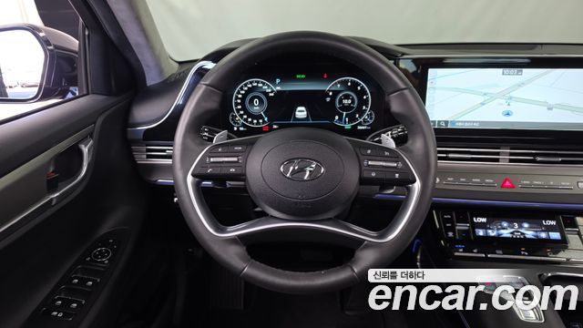 Hyundai Grandeur (IG) 2.5 Le Blanc 2023 — фото 13