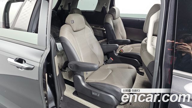 Kia Carnival (IV) Gasoline 9-Seater Gravity 2025 — фото 11