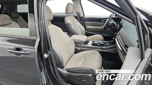 Kia Carnival (IV) Gasoline 9-Seater Gravity 2025 — фото 26