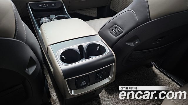 Kia Carnival (IV) Gasoline 9-Seater Gravity 2025 — фото 39