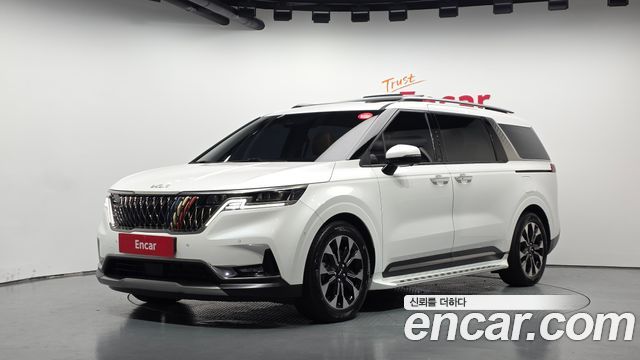 Kia Carnival (IV) Gasoline 7-Seater Signature 2023 — фото 1