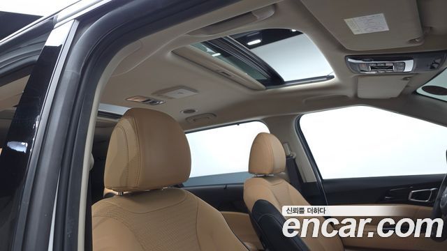 Kia Carnival (IV) Gasoline 7-Seater Signature 2023 — фото 16