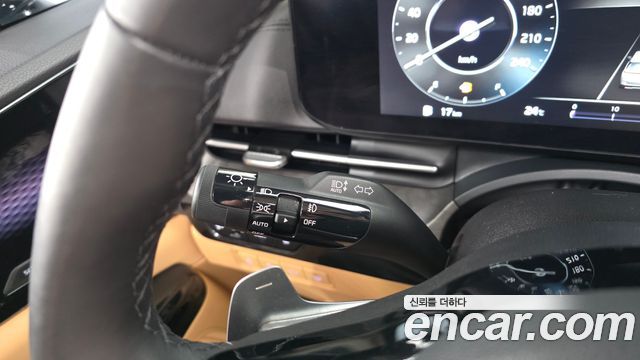 Kia Carnival (IV) Gasoline 7-Seater Signature 2023 — фото 17