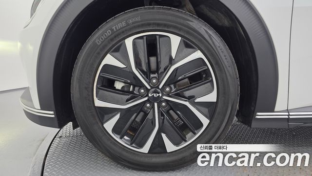 Kia EV6 Long Range Air 2022 — фото 5