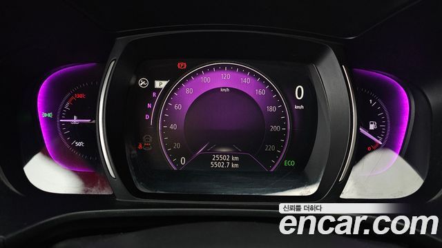 Renault Korea QM6 2.0 LPe Premiere 2WD 2022 — фото 8