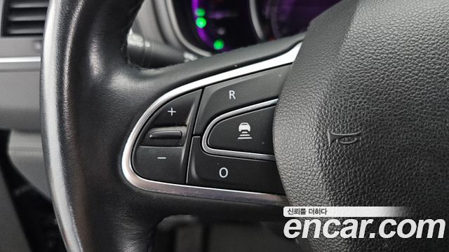 Renault Korea QM6 2.0 LPe Premiere 2WD 2022 — фото 38