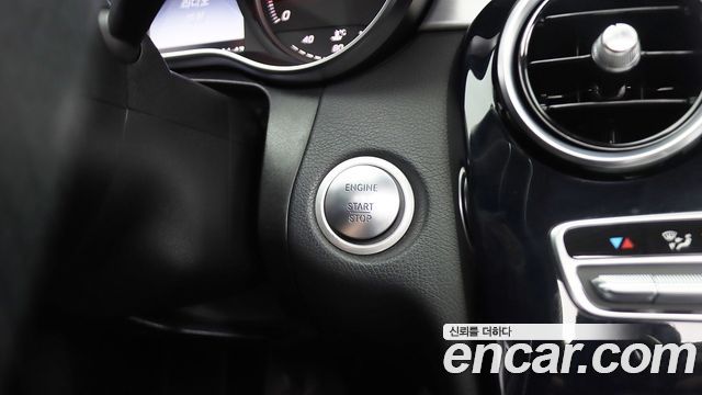 Mercedes-Benz C-Class (W205) C200 Avantgarde 2017 — фото 20